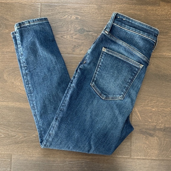 Madewell Pants - Madewell Curvy High Rise Skinny size 29 Classic Blue Denim Jeans
